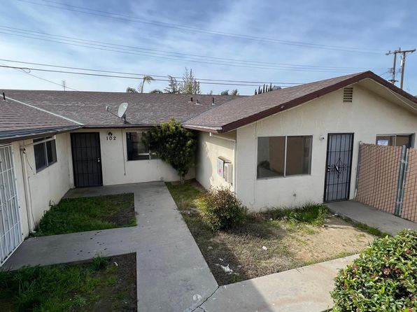 2261 N Chestnut Ave, Fresno, CA 93703